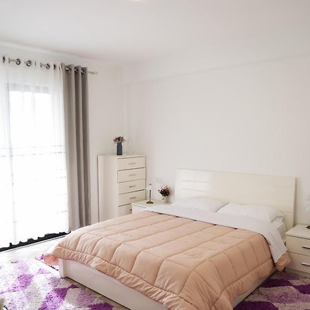 Family Apartment Tirana Esterno foto