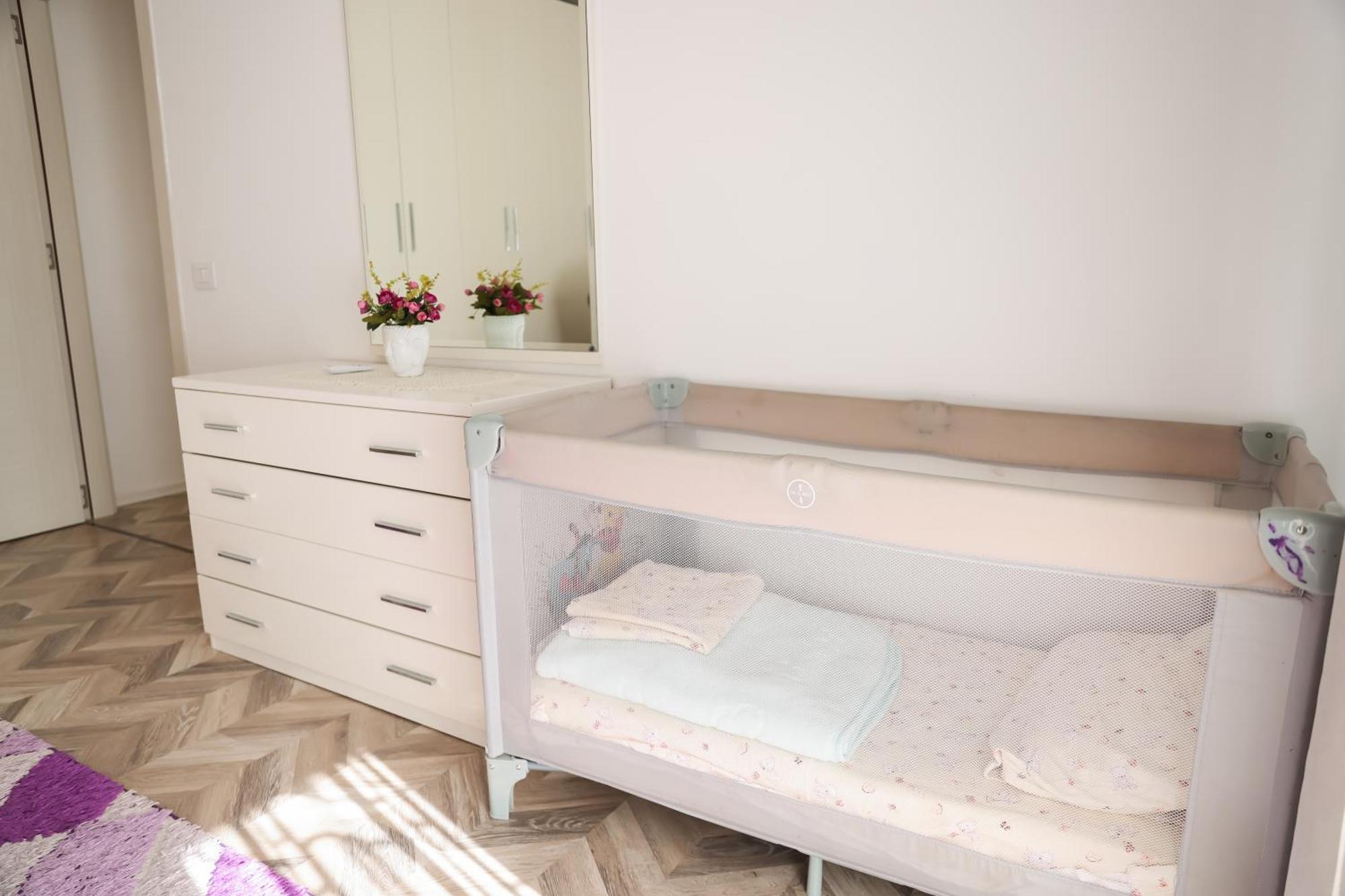 Family Apartment Tirana Esterno foto
